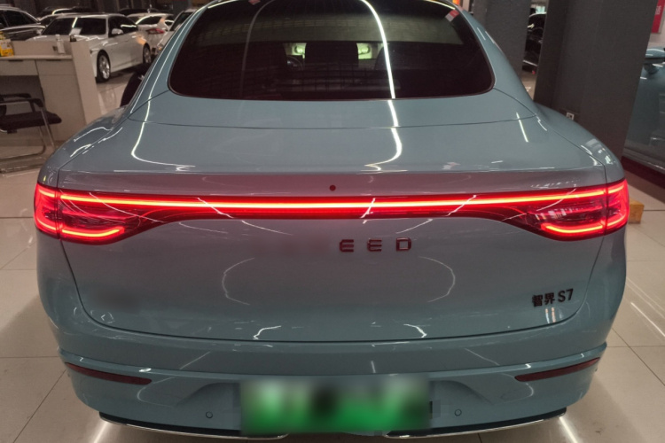 鸿蒙智行 智界S7 2024款 Max+ 后驱超航智驾版车身外观6004