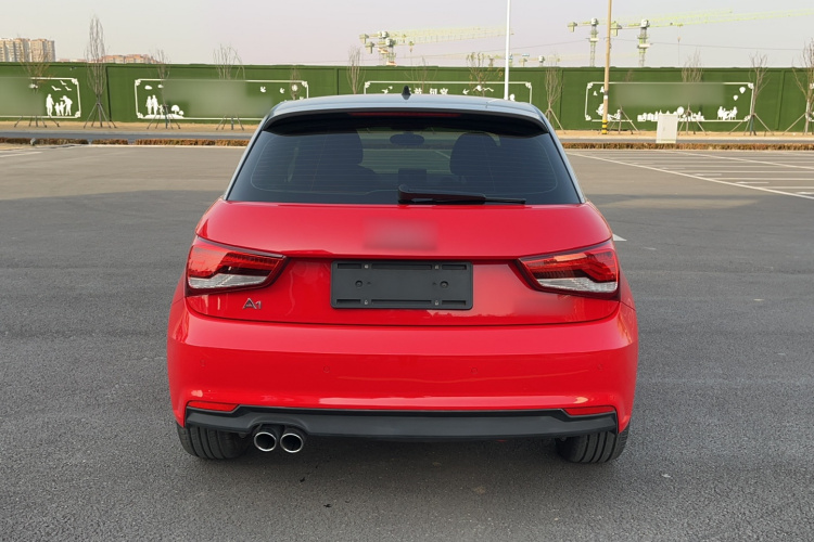 奥迪A1 2016款 30 TFSI Sportback Design风尚版车身外观6004