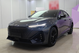 长安UNI-V 智电iDD 2023款  智电iDD 1.5T 113km智趣型