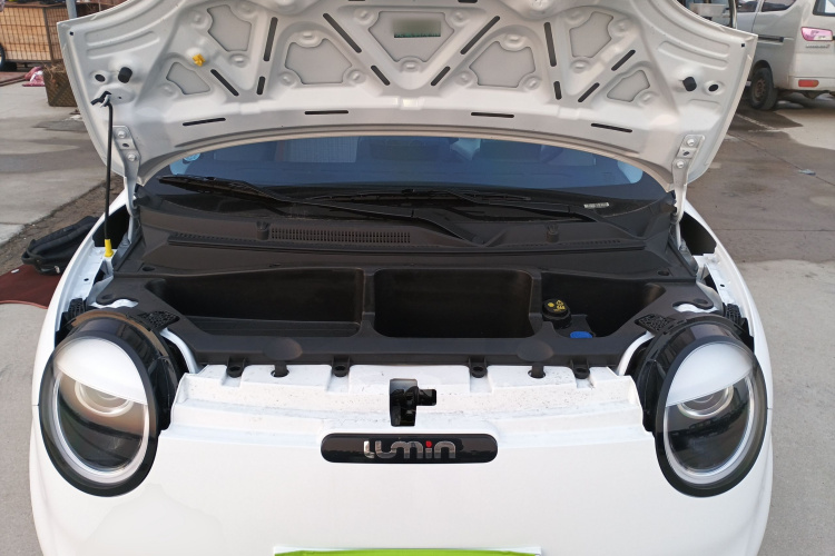 长安启源 长安Lumin 2025款 301km 蜜沁款机舱底盘24