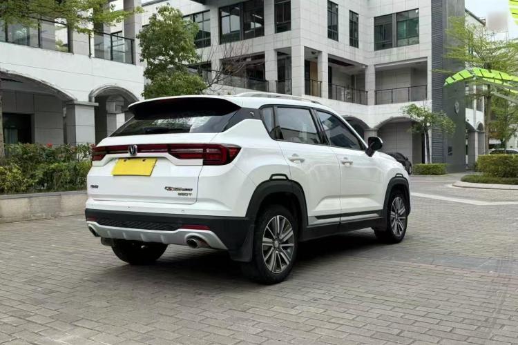 长安CS35PLUS 2020款 1.4T DCT悦联蓝鲸版车身外观6005