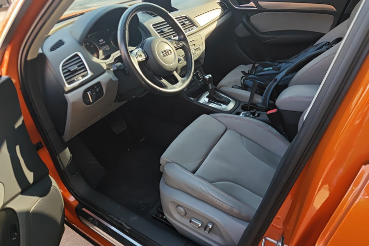 奥迪Q3 2016款 40 TFSI quattro 全时四驱运动型局部细节19