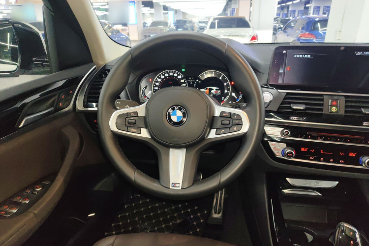 宝马X3 2018款 xDrive25i M运动套装 国V中控内饰13