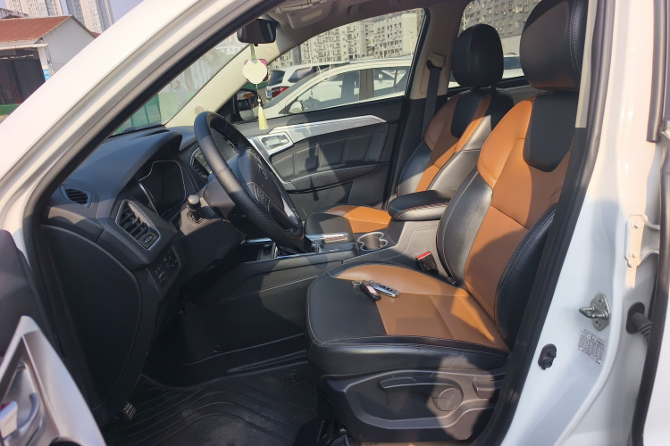 吉利汽车 远景X6 2016款 1.3T CVT豪华型局部细节19