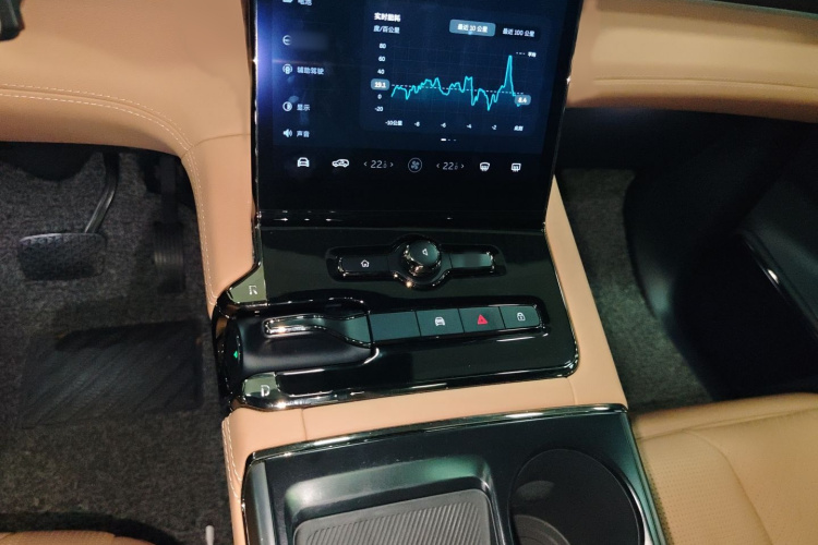 蔚来ES8 2020款 415KM 七座版局部细节18