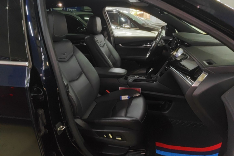 凯迪拉克XT6 2020款 28T 六座豪华型局部细节41