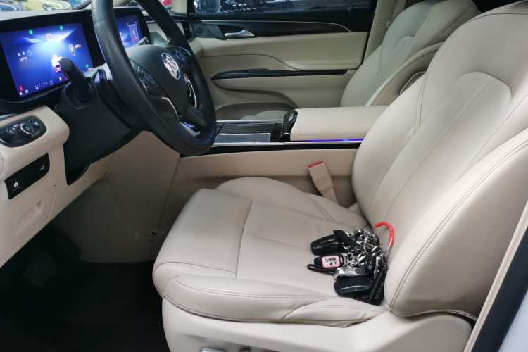 别克GL8 2023款 ES陆尊 尊享型中控内饰19