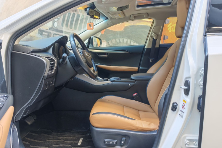 雷克萨斯NX 2016款 200 全驱 锋尚版局部细节19