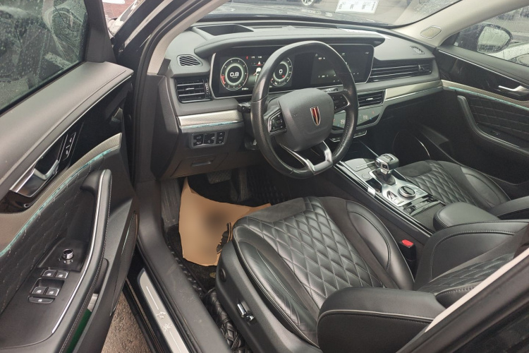 红旗HS5 2019款 2.0T 智联旗享四驱版中控内饰20