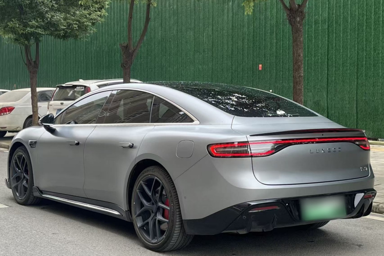 鸿蒙智行 智界S7 2024款 Ultra 四驱旗舰版车身外观6003