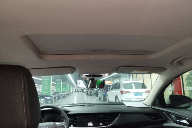 别克 君威 2024款 28T 纵享版局部细节22