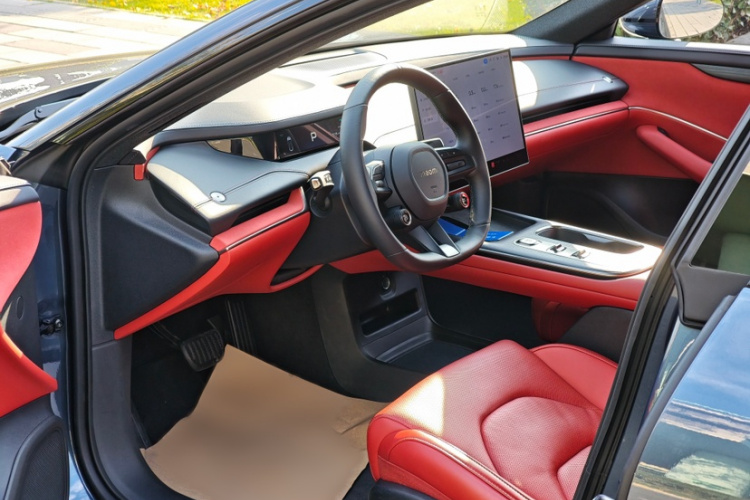 小米汽车 小米SU7 2024款 后驱长续航智驾版中控内饰7006