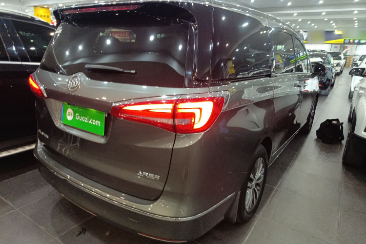 别克GL8 2018款 ES 28T 旗舰型 国VI车身外观6005