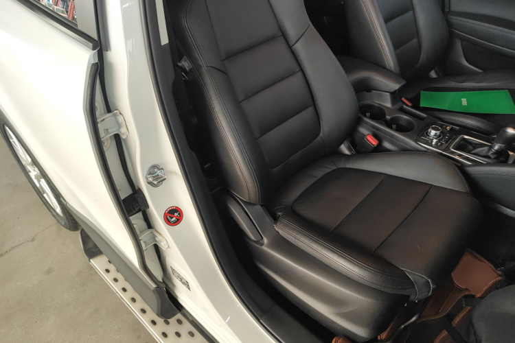 马自达CX-5 2015款 2.5L 自动四驱旗舰型局部细节41