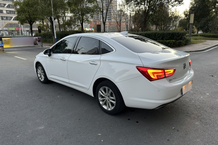 别克 威朗 2019款 三厢 20T 双离合豪华型车身外观6001