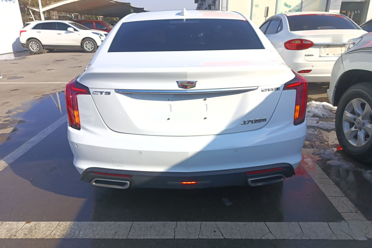 凯迪拉克CT5 2020款 28T 时尚型车身外观6