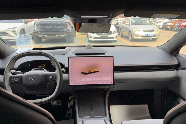 极氪007 2024款 四驱性能版 100kWh中控内饰7003