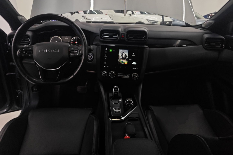 领克03 2021款 1.5TD DCT劲 冠军版中控内饰7002