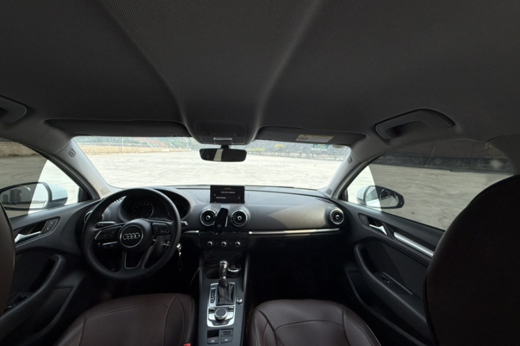 奥迪A3 2020款 Limousine 35 TFSI 进取型 国VI中控内饰7004