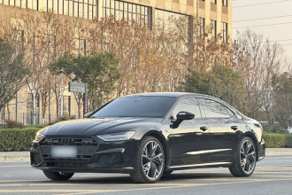 奥迪A7L 2024款 45 TFSI quattro S-line 黑武士版