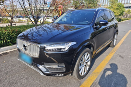 沃尔沃XC90 2019款 T6 智逸版 7座 国VI