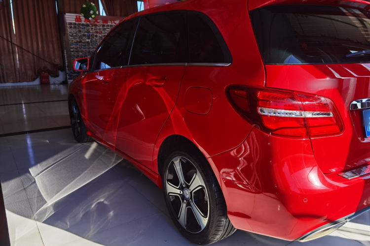 奔驰B级 2016款 B 200 臻藏版车身外观6004