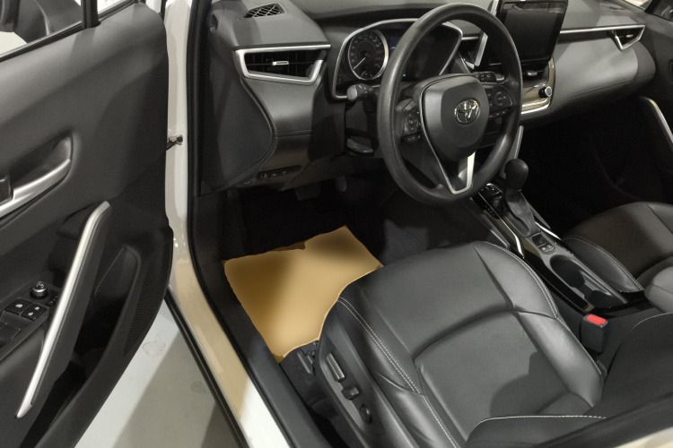 丰田 锋兰达 2022款 2.0L CVT豪华PLUS版中控内饰20