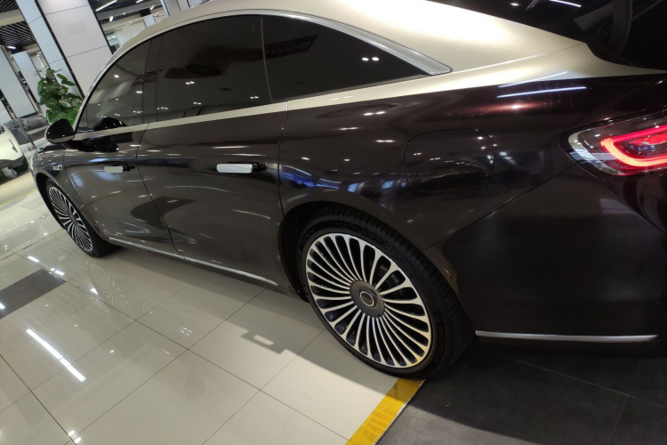 鸿蒙智行 享界S9 2024款 纯电 Ultra 四驱旗舰版车身外观4