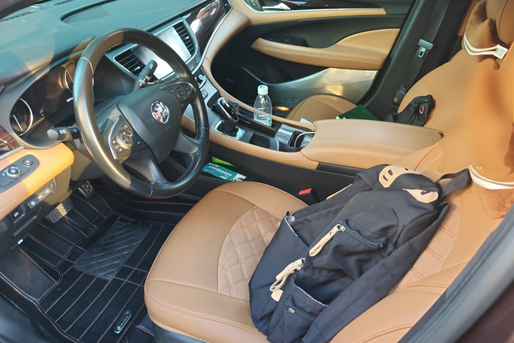 别克 君越 2016款 28T 旗舰型局部细节19