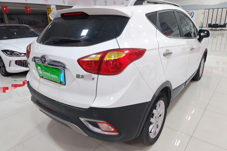 江汽集团 瑞风S3 2014款 1.5L CVT豪华智能型车身外观7