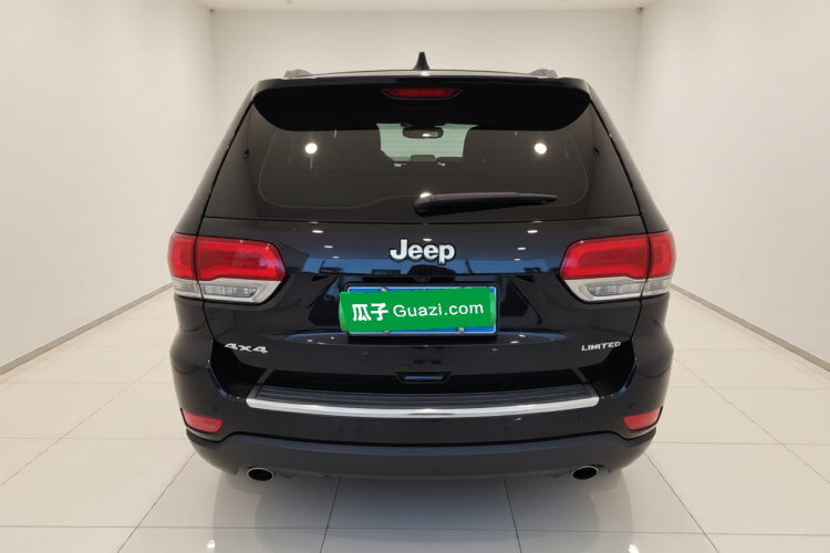 Jeep 大切诺基(进口) 2017款 3.0L 舒享导航版车身外观6