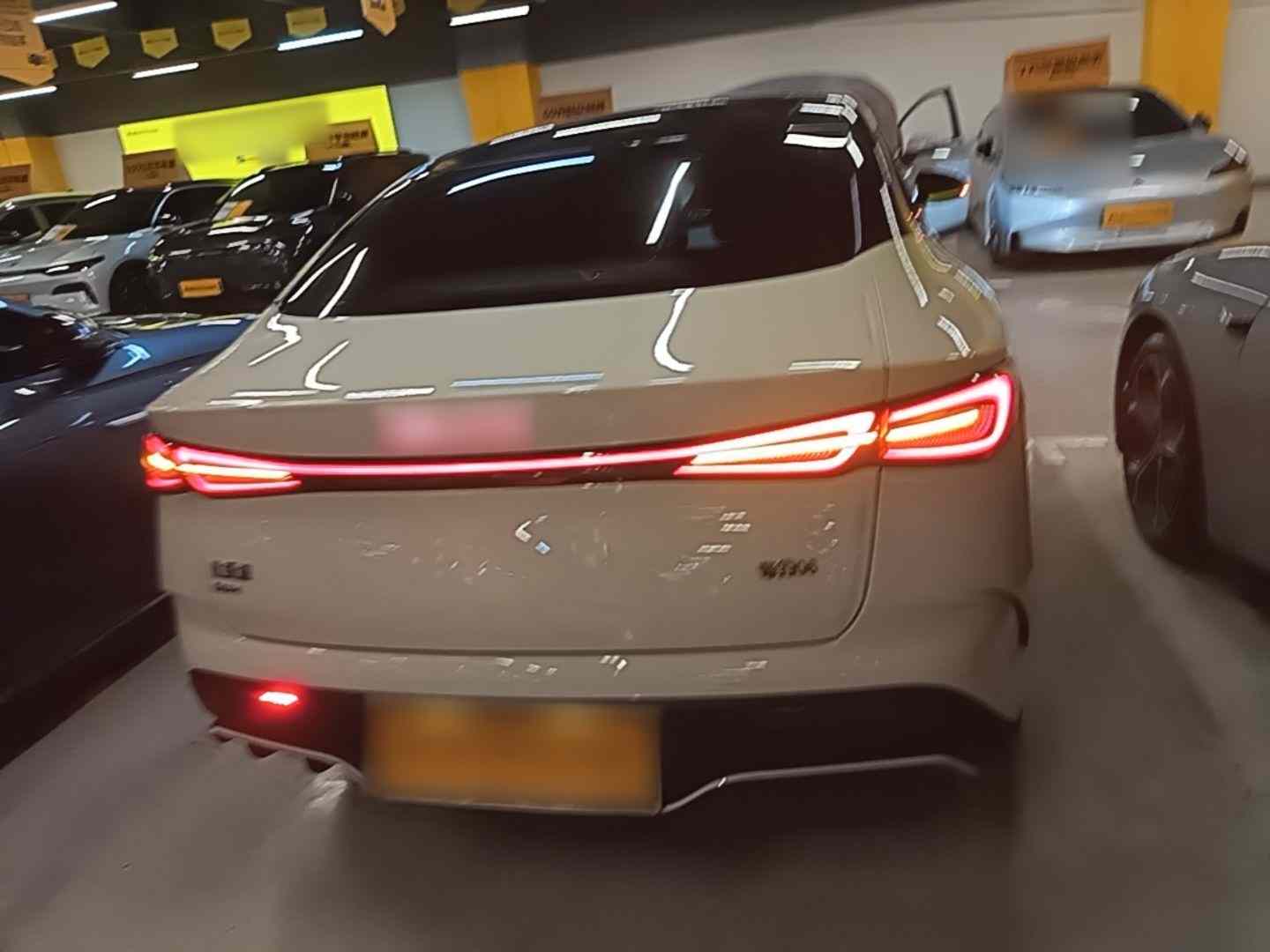 比亚迪 海豹06新能源 2024款 DM-i 120KM尊荣型(4)