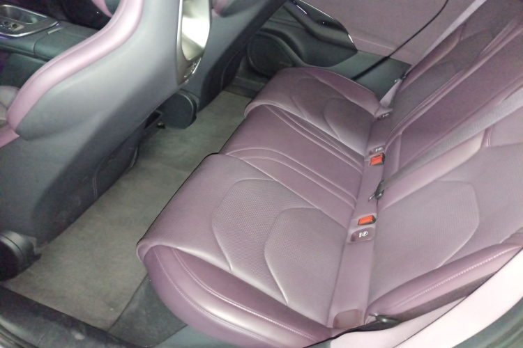 小米汽车 小米SU7 2024款 后驱超长续航高阶智驾Pro版中控内饰21