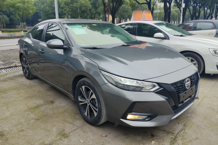 日产 轩逸 2020款 1.6L XL CVT悦享版车身外观3