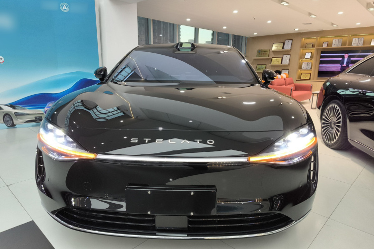 鸿蒙智行 享界S9 2024款 纯电 Ultra 四驱旗舰版车身外观2