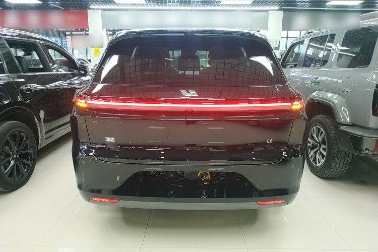 理想汽车 理想L6 2025款 Max 智能焕新版车身外观6004