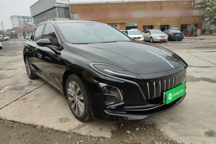 红旗E-QM5 2022款 431km 充电乐享版车身外观6002