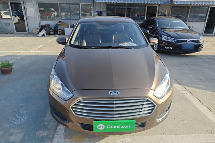 福特 福睿斯 2019款 改款 1.5L 手动质享型（胎压监测） 国VI车身外观6001