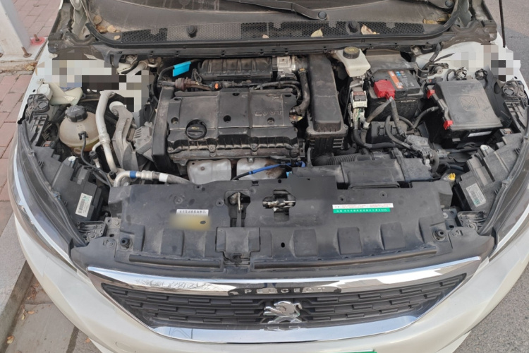 标致308 2016款 1.6L 自动时尚版局部细节24