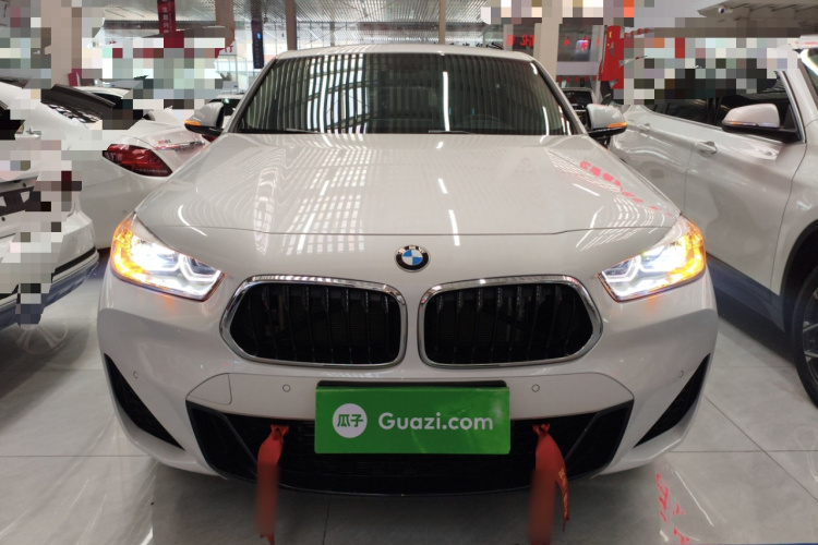 宝马X2 2022款 sDrive25i M运动套装车身外观2