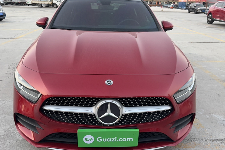 奔驰A级 2019款 A 180 L 运动轿车车身外观6001