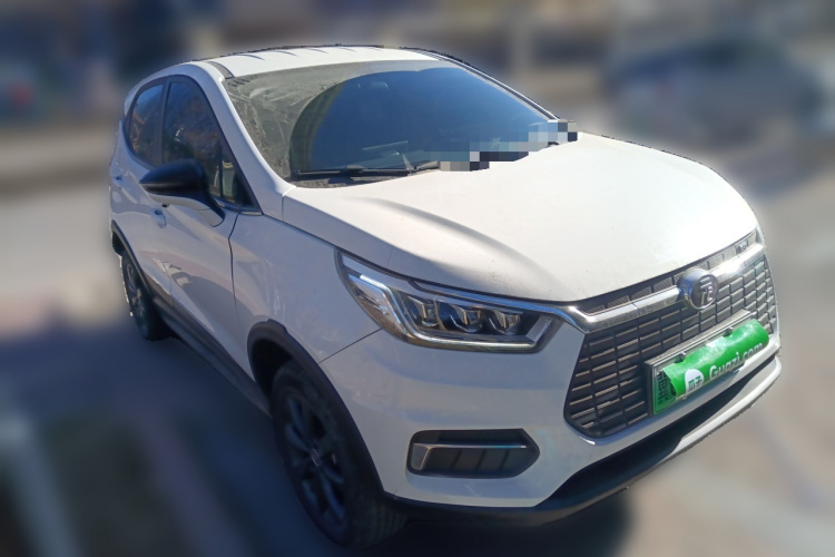 比亚迪 元新能源 2019款 EV535 智联领潮型车身外观3