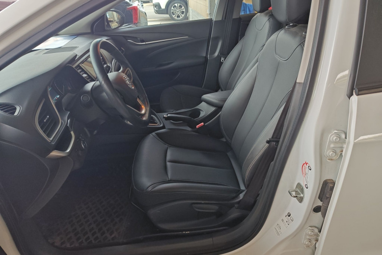 别克 英朗 2021款 改款 典范 1.5L 自动精英型中控内饰19