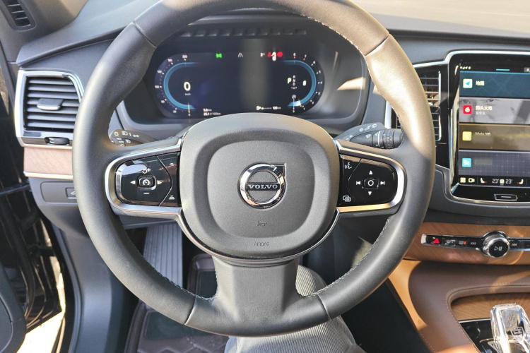 沃尔沃XC90 2024款 B6 智逸豪华版 7座中控内饰13