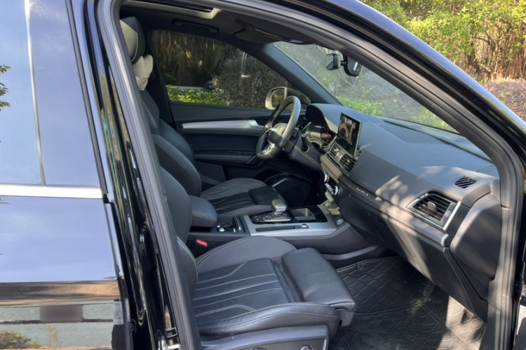 奥迪Q5L Sportback 2021款 40 TFSI 时尚型局部细节41