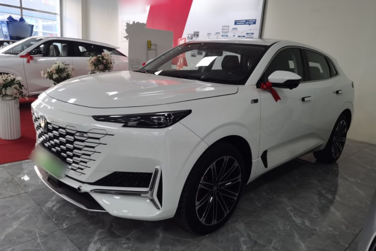 长安UNI-K 智电iDD 2024款 智电iDD 1.5T 135km智领型车身外观6003