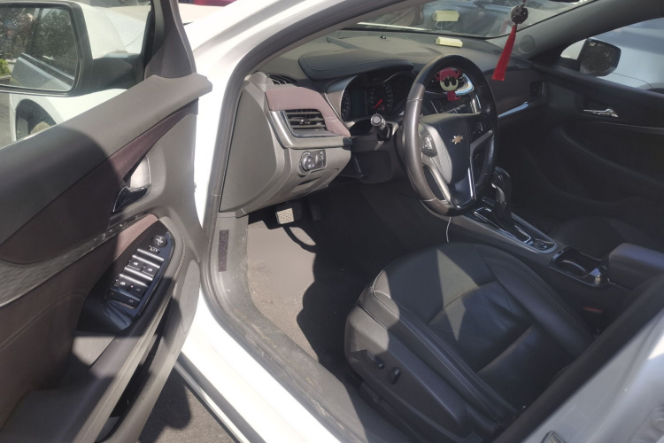 雪佛兰 迈锐宝 2018款 530T 自动豪华版中控内饰7003