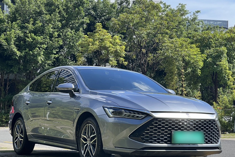 比亚迪 秦PLUS 2021款 DM-i 55KM 旗舰型车身外观6003