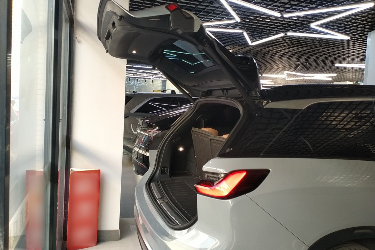 蔚来ES8 2022款 100kWh 领航版 六座局部细节23