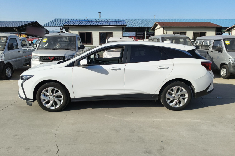 别克 微蓝6 2023款 430km 出行版车身外观6003